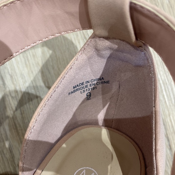 HARLOW Rylie Pink Heels - Picture 7 of 7